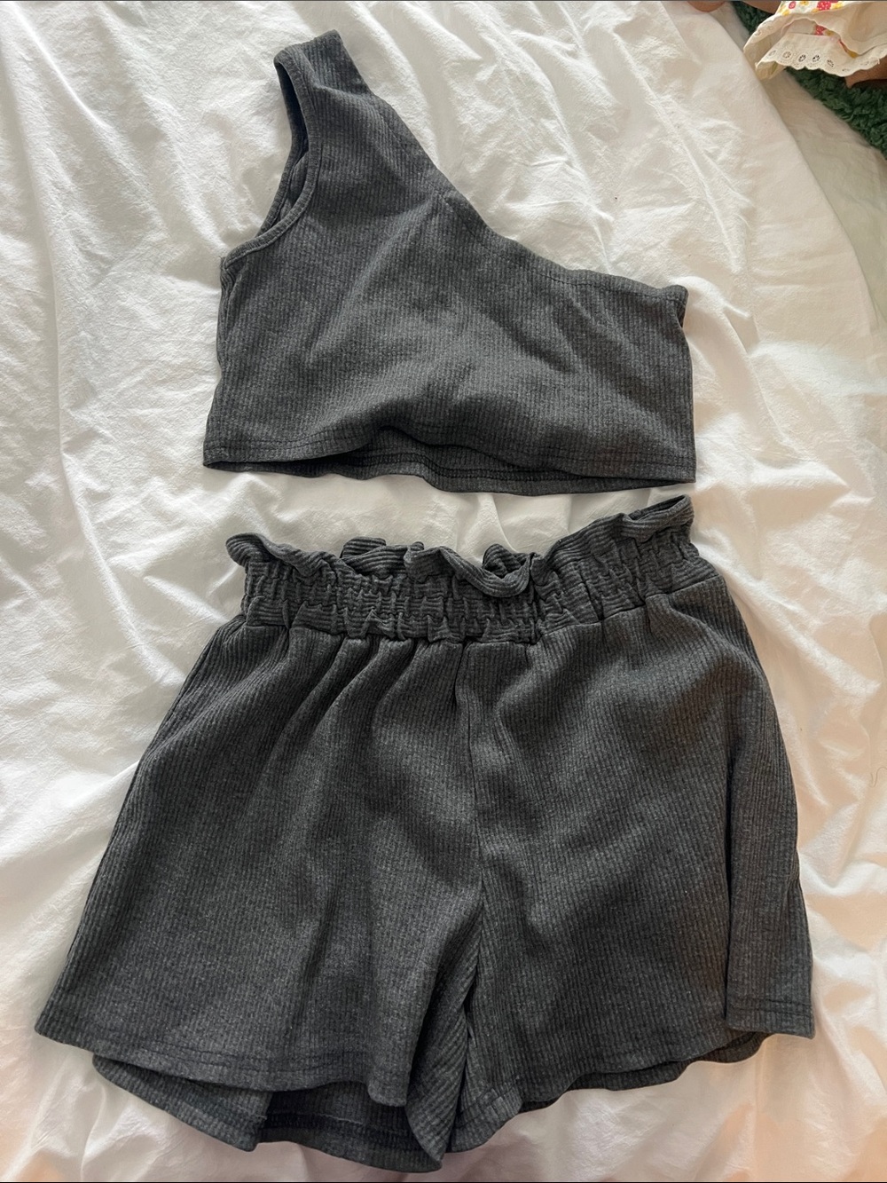 SHEIN Charcoal Ribbed Paperbag Waist Shorts Set